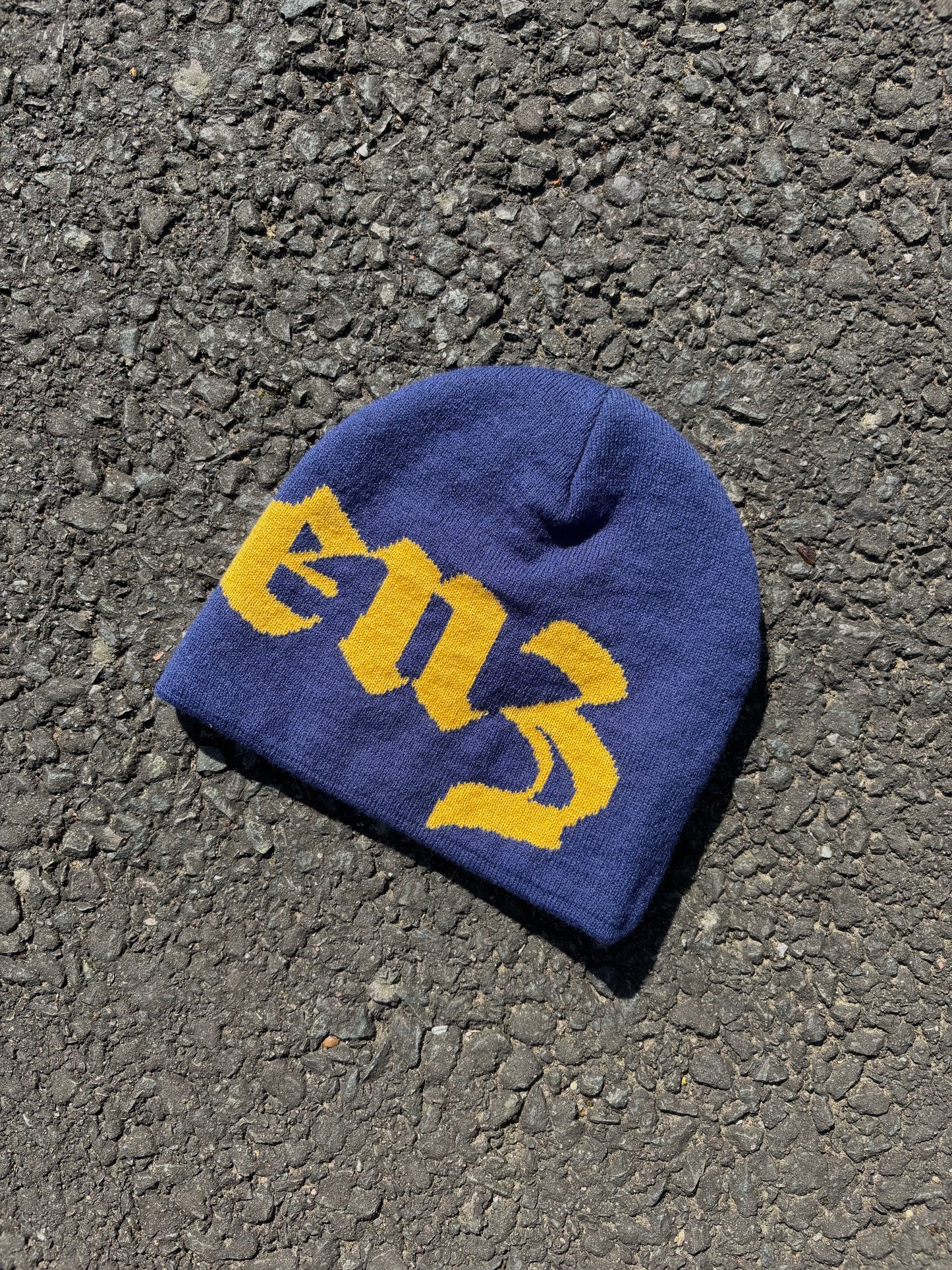 NAVY BEANIE