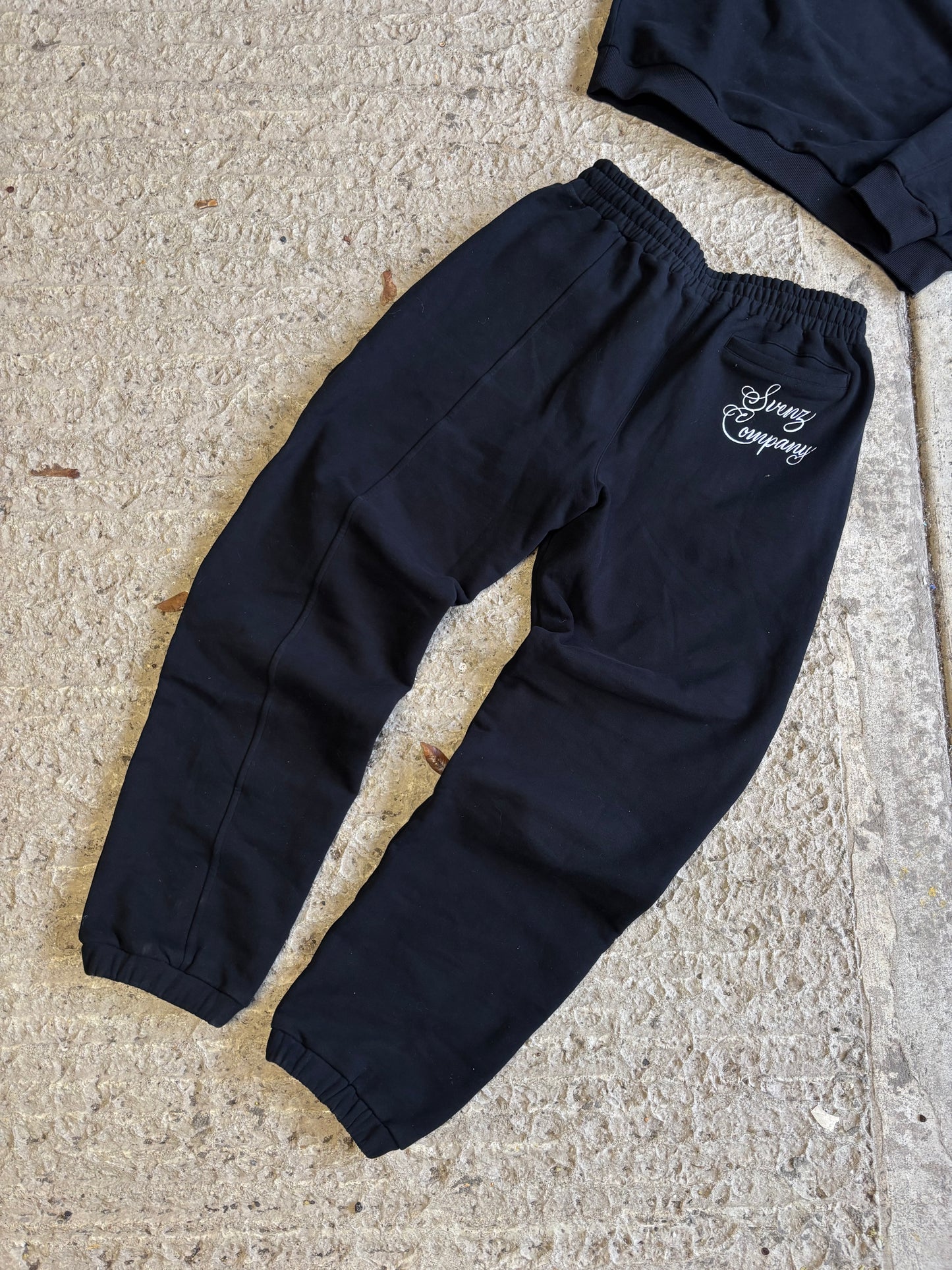 BLACK SVENZ SET